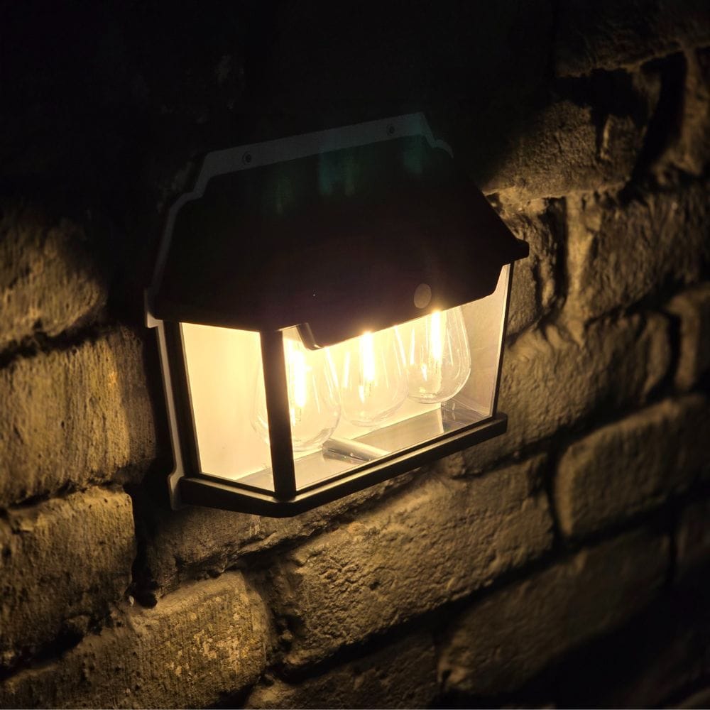 solar-3-bulbs-night-1